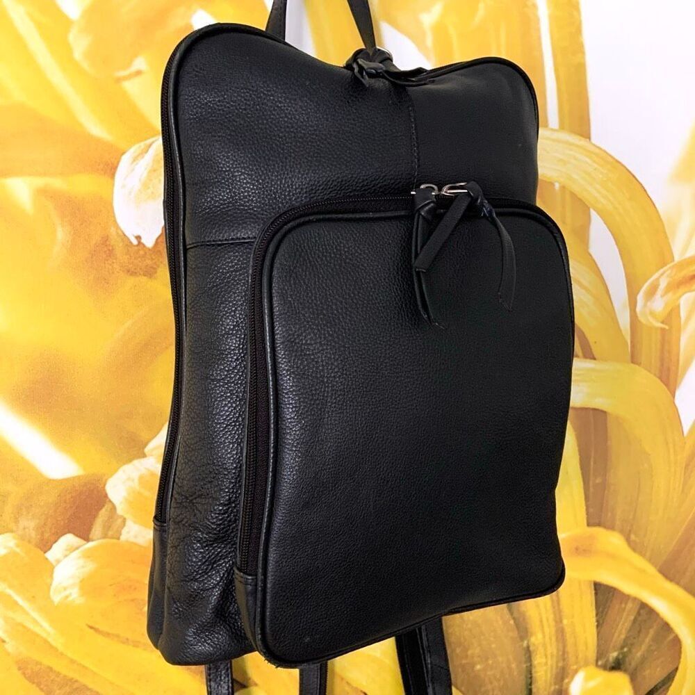 PIELINO Leather Backpack - Picture 2 of 13